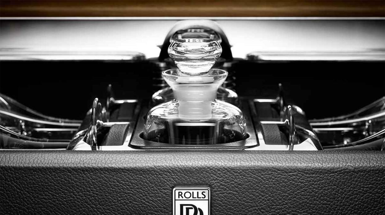 La elegancia de un coche inglés hasta de Picnic