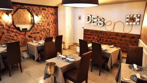 La sala del restaurante Desencaja