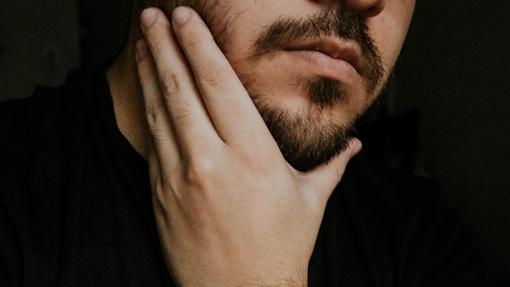 Cinco tratamientos que puedes hacerte en una barbería