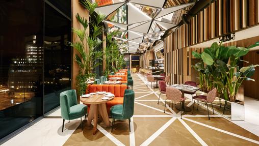 Restaurante Ginkgo Sky Bar en VP Plaza España Design