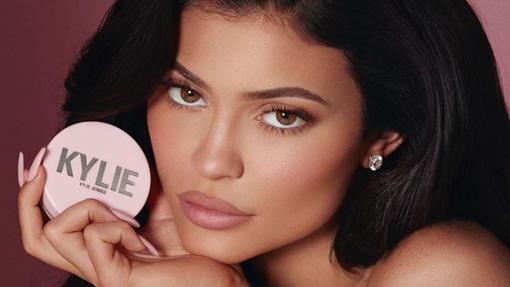 A los 15 años se desligó económicamente de su familia