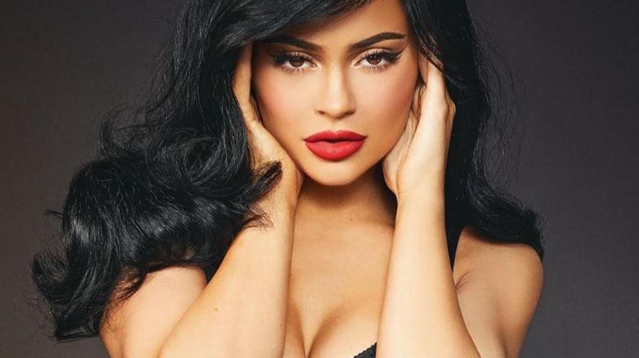 Kylie Jenner hace de sí misma su propia marca
