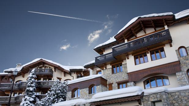 Diez hoteles de lujo para disfrutar del esquí este invierno