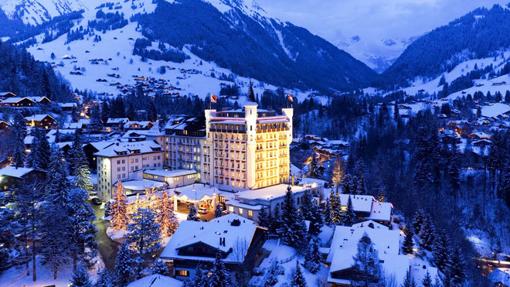 Imagen aérea del hotel Gstaad Palace