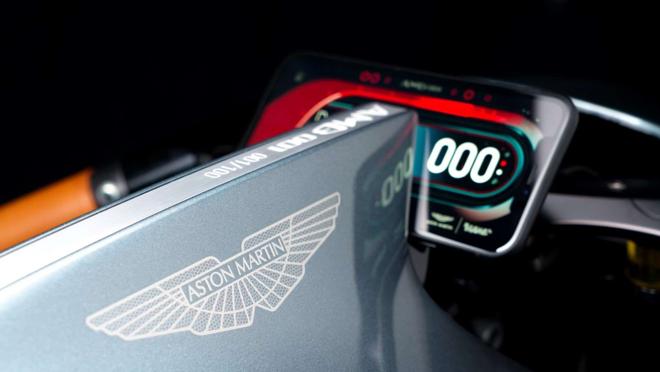 Potencia y lujo se funden en esta moto