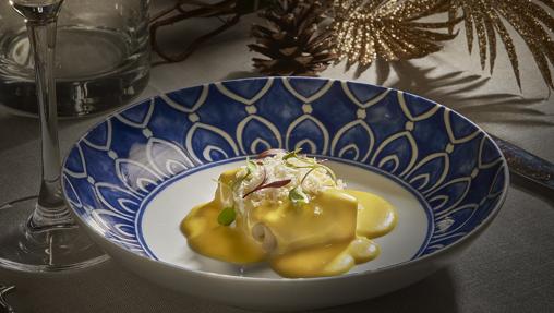 Ravioli de crustaceo con salsa de champagne y azafran