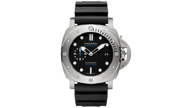 Reloj Panerai Luminor Submersible 1950 3 Days Automatic Titanio 47 mm, en caja de titanio satinado y esfera negra. Hermético hasta 300 metros (8.900 €).