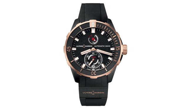 Reloj Ulysse Nardin Diver Chronometer, caja de titanio y oro de 44 mm de diámetro hermética hasta los 300m. Esfera de color negro y correa de caucho (12.000 €).