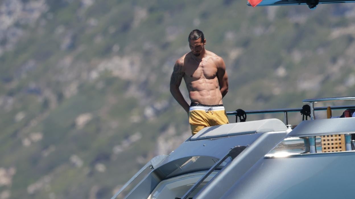 Ibrahimovic en su yate