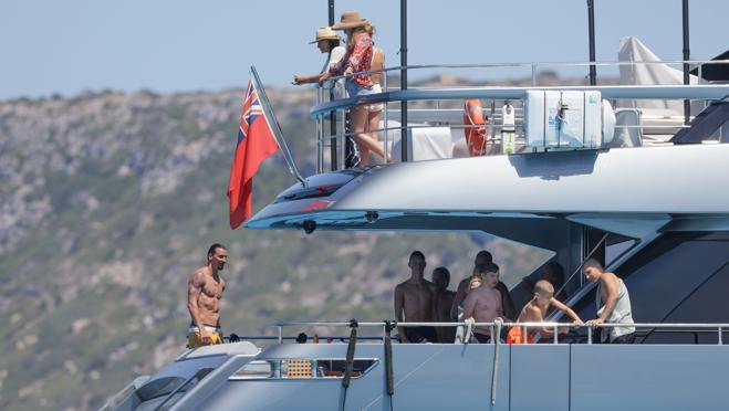 La embarcación es perfecta para acoger a un gran número de personas