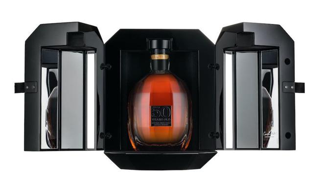 Imagen del envase del whisky escocés single malt más envejecido de la historia de The Glenrothes