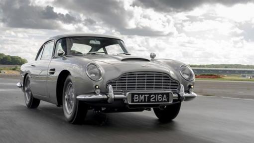 Aston Martin DB5 Golfinger
