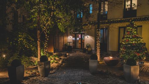 Árbol de Navidad en el restaurante