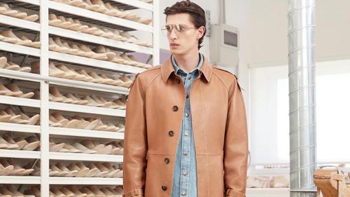 El cuero vence adeptos frente al denim