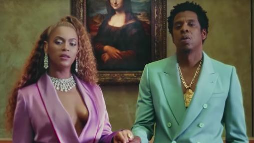 Fotograma del videoclip “Apeshit” (2018) de Beyonce y Jay-Z rodado en el Museo del Louvre