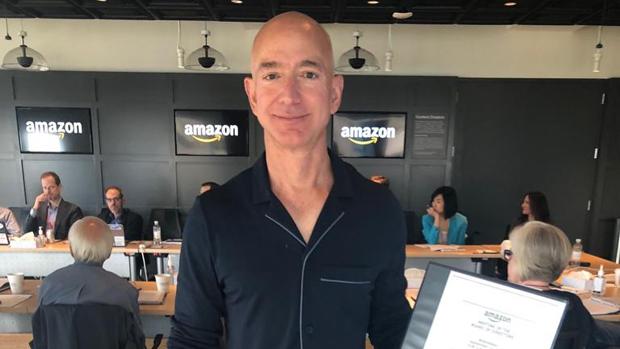 Jeff Bezos arrebata a Elon Musk el título al hombre más rico del mundo