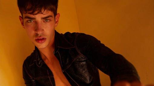 Look de la firma Alled Martínez