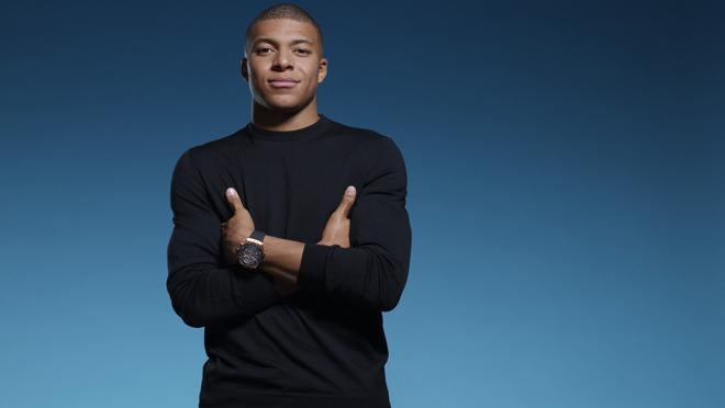 Kylian Mbappé, nuevo embajador de Hublot fotografiado por Jean-Baptiste Mondino)