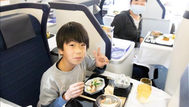 Hay diferentes opciones para escoger, primera clase y ejecutiva