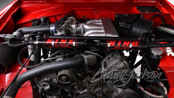 El motor de este Bronco es un V8 de 5.0 litros