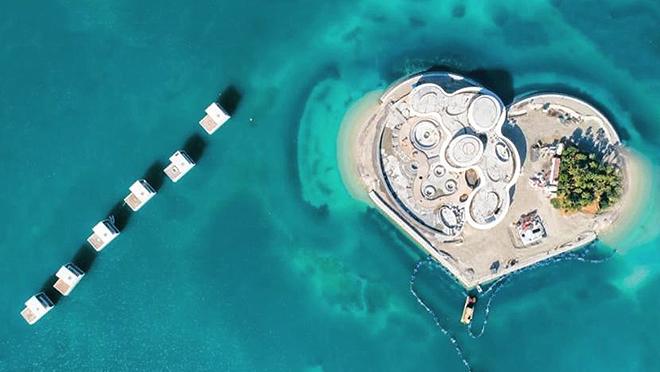 Cuenta con hasta seis islas inspiradas en ciudades europeas