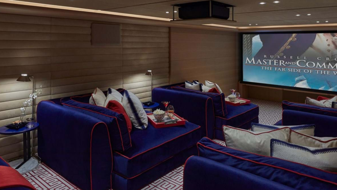 Entre los extras hay un cine, spa, gimnasio y hasta una discoteca