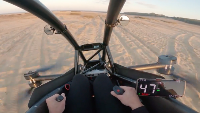 Este coche volador no necesita ula licencia especial para ser pilotado