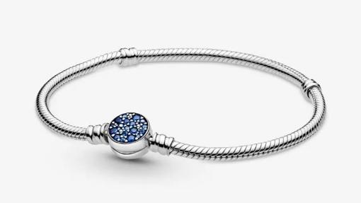 Pulsera Moments Cadena de Serpiente con cierre azul brillante. Precio: 55,20€ (antes 69€)
