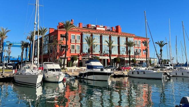 Así es el diseño de la fachada del hotel de Sotogrande