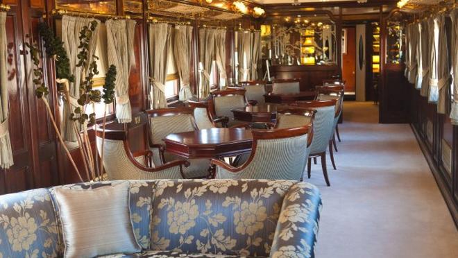 Todo está ambientado en los años veinte