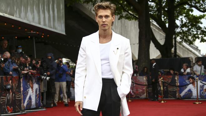 Austin Butler en la premiére de Elvis