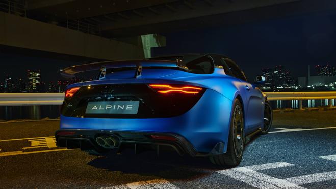 Solo se fabricarán 32 unidades de este modelo, uno por cada victoria del piloto