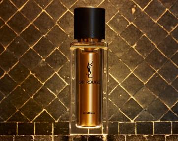 OR Rouge Serum de Yves Saint Laurent Beauté (379 €).