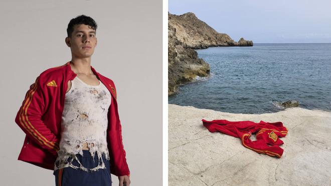 Ilegal es una colección de moda sostenible no solo porque aprovecha prendas abandonadas, también porque ayuda a mantener limpias las costas.