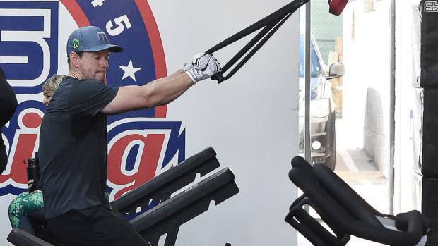 El duro entrenamiento de Mark Wahlberg para tener el cuerpo más musculado de Hollywood pasados los 50 años