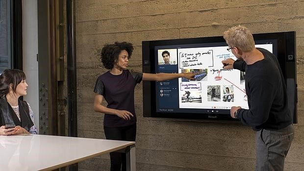 Microsoft presenta la Surface Hub por primera vez en España