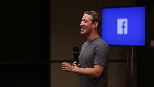 Facebook cumple 12 años bajo las dudas éticas