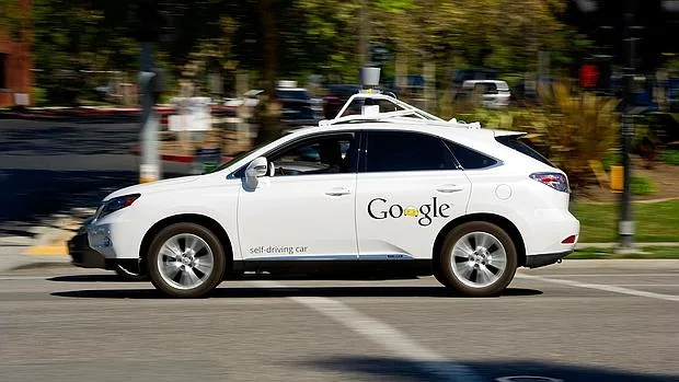 Google: La oferta de trabajo más deseada: probar los coches de Google a 20 dólares la hora