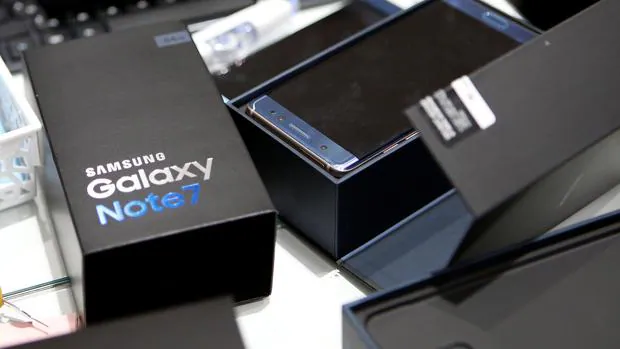 Más leña al fuego: Samsung certificaba sus propias baterías