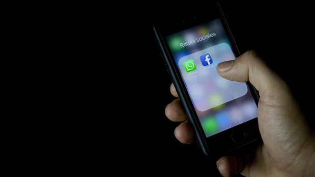 Europa pide proteger los datos en WhatsApp o Skype como en los servicios tradicionales