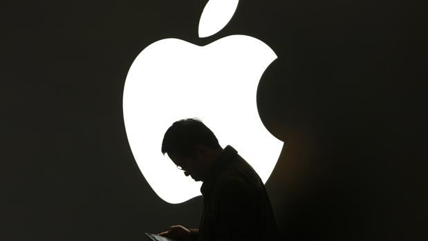 Por qué Apple ordena tus fotos íntimas en sujetador