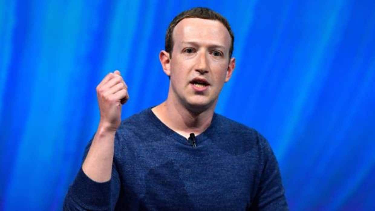 El fundador de Facebook, Mark Zuckerberg, este jueves durante una conferencia en París