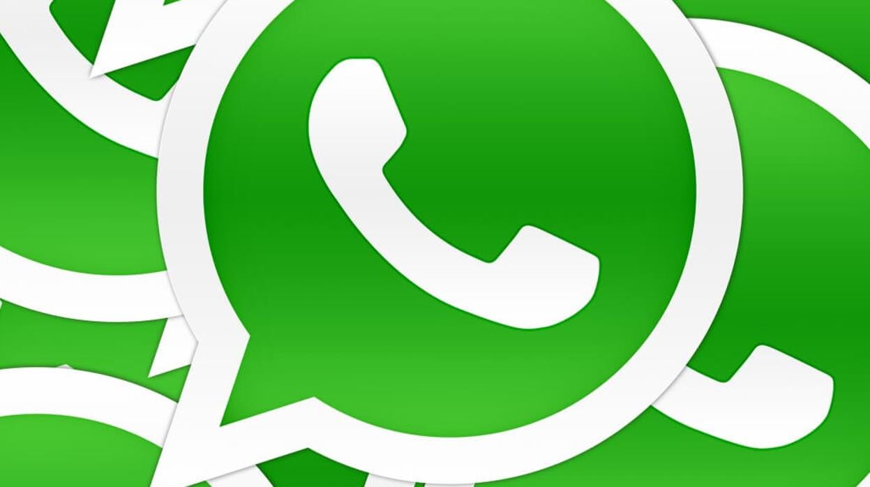 WhatsApp: cómo felicitar el Año Nuevo a casi todos tus contactos (y saltarte la limitación del reenvío)