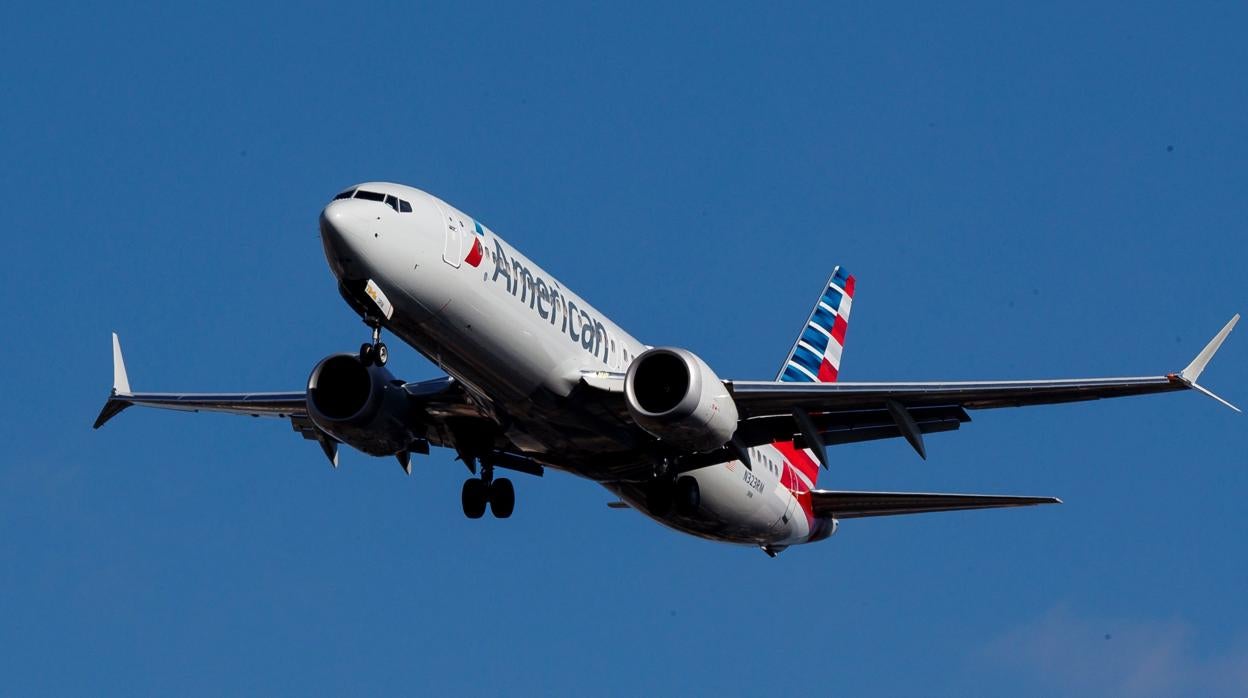 Un avión Boeing 737 Max 8 de American Airlines