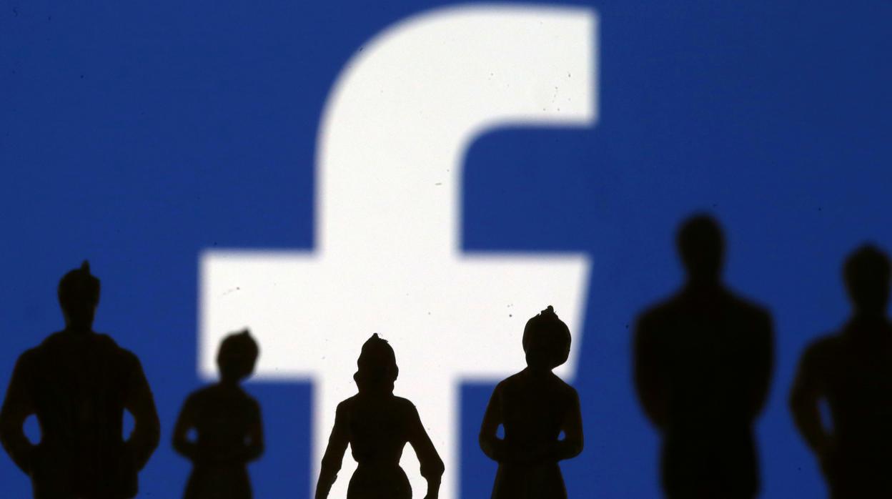 Facebook quiere honrar a los muertos con Tributos, una sección dedicada a los usuarios fallecidos