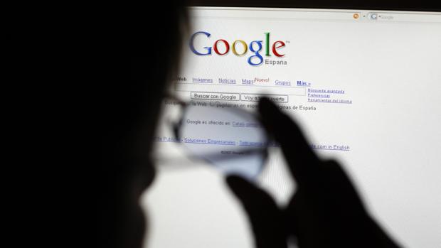 Así puedes impedir que Google te espíe y sepa dónde estás en todo momento