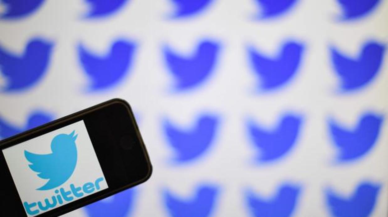 Twitter restablece el servicio tras una caída a nivel mundial