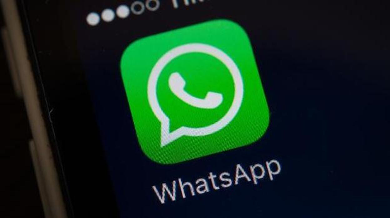 Esta vulnerabilidad de WhatsApp permite a los cibercriminales bloquearte la «app»