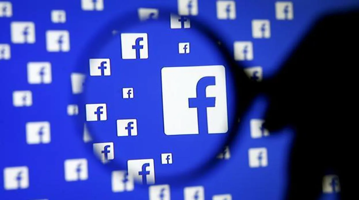 Facebook demanda a una compañía de analítica por robar datos de los usuarios