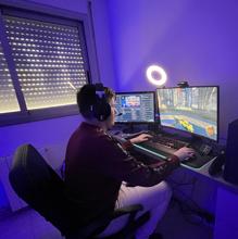 Marc, con su equipo profesional